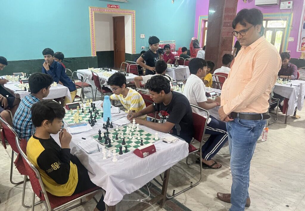 AppyCrown-CEO-at-Chess-Tournament